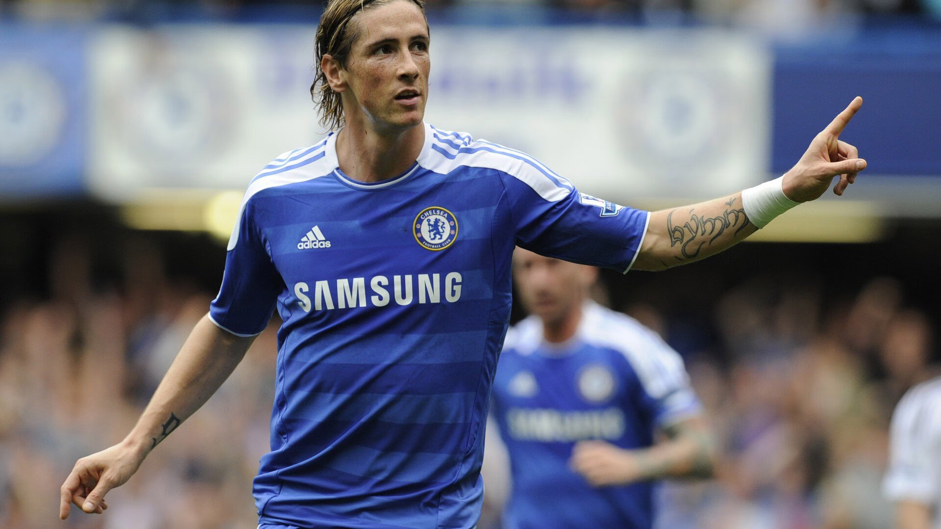 孔德一剑封喉，曼城提前终结悬念，AC米兰的欧冠之夜黯然失色